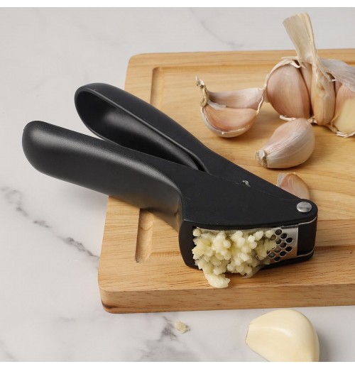 Hot Sale Home Kitchen Gadget Tool Easy-squeeze Hand Grip Long Handle Black Manual Stainless Steel Garlic Press Hot Sale Home Kitchen Gadget Tool Easy-squeeze Hand Grip Long Handle Black Manual Stainless Steel Garlic Press